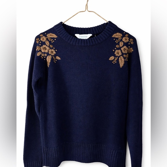 Aventura Sweaters - Aventura Merino Wool Blend Sweater Navy Blue w/ Embroidered Floral - Size Small